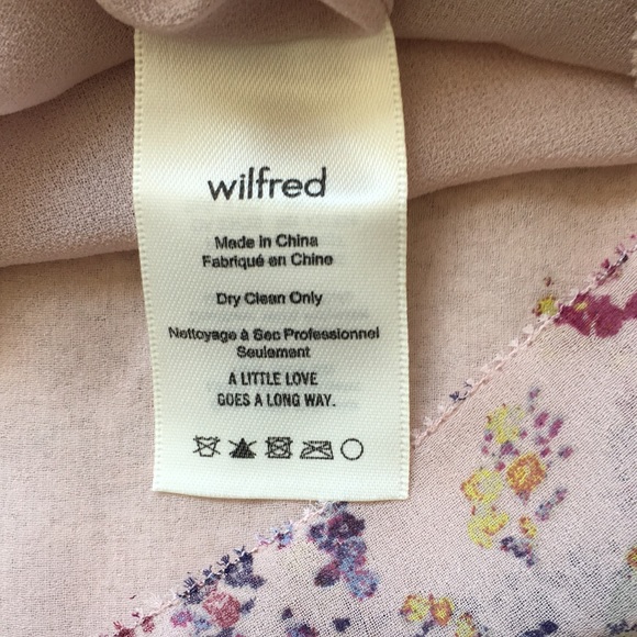 Aritzia Wilfred Chiffon Pleated Talence Blouse - Picture 6 of 8